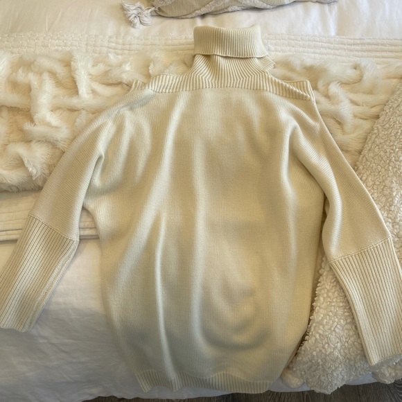 Lovers + Friends - Anisa Turtleneck Sweater Dress - Picture 5 of 7